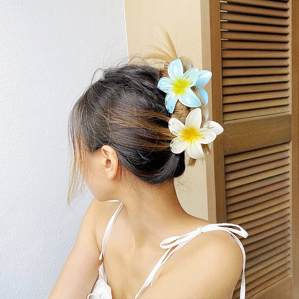 Plumeria Hair Claw