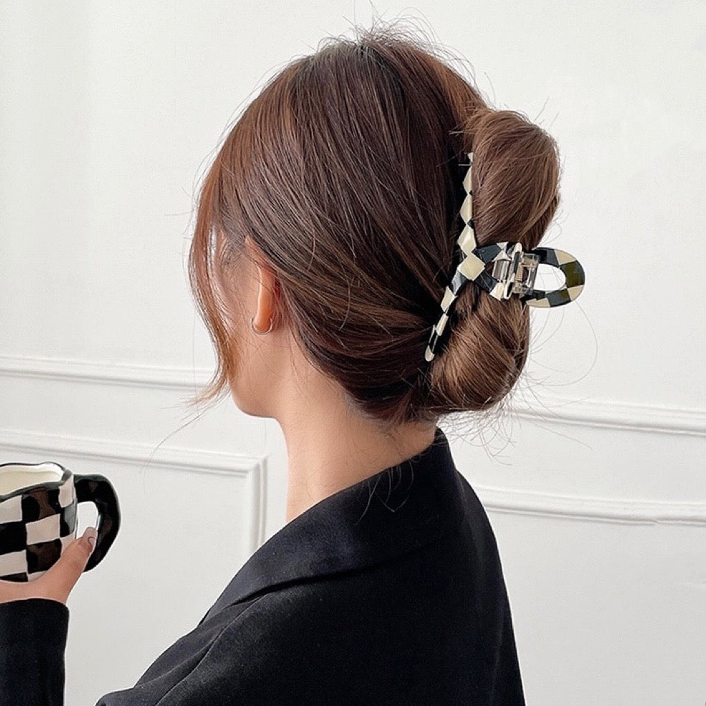 checkerboard hair claw