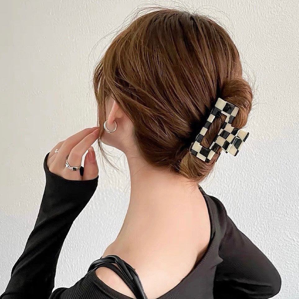 checkerboard hair claw