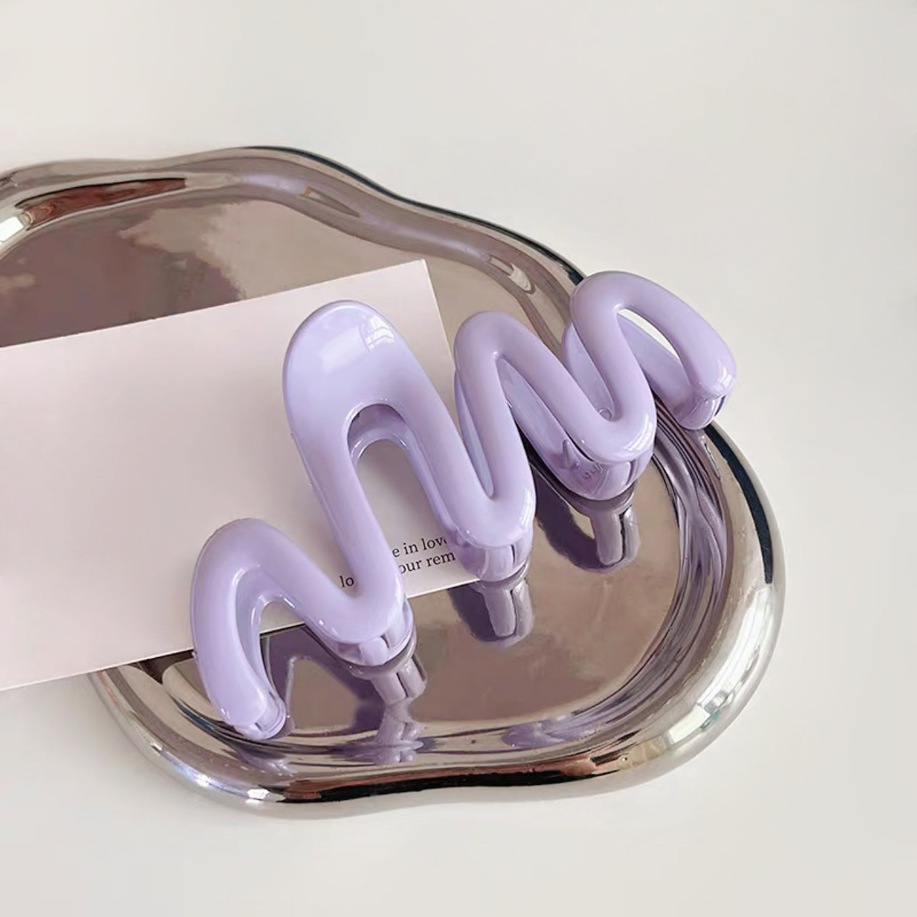 Macaron Wave Hair Claw